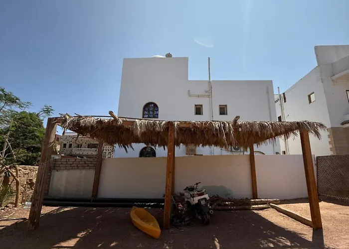 Mousa House *